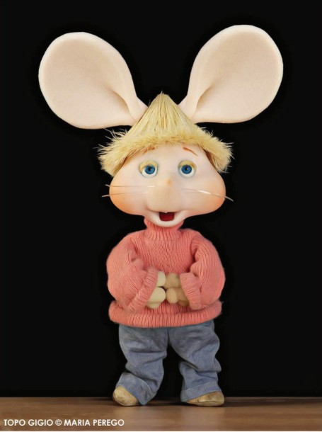 Topo Gigio diventa un musical: Il topo più amato di sempre arriva nei migliori teatri d’Italia con uno spettacolo imperdibile.