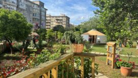 “Serata italiana” all’Orto di Paolino: cena sotto le stelle agli ex Giardini Petrazzi con musica anni ’70 e ‘80 e spaghetti al pomodoro