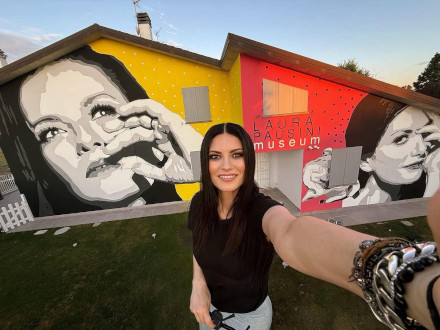 David Pompili: l’arte che incanta, da ArtInsolite al mondo di Laura Pausini