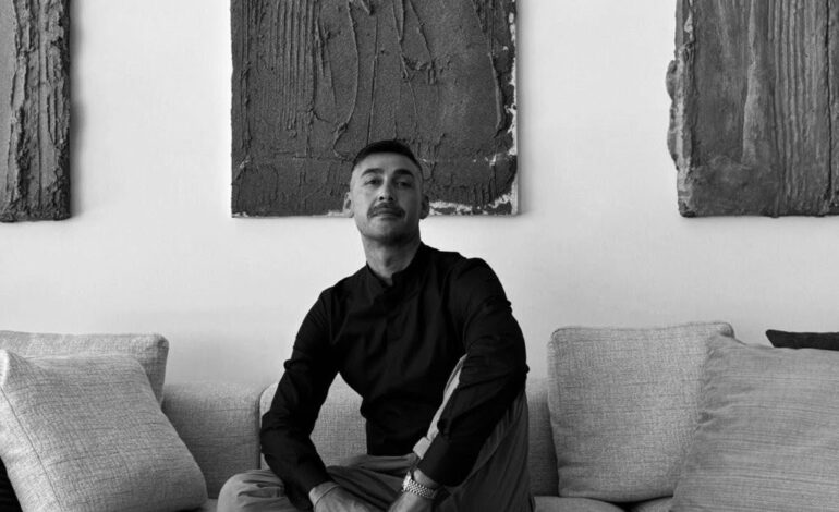  Dal cantiere alla galleria d’arte, le opere materiche di Francesco Greco in mostra da Artètika 