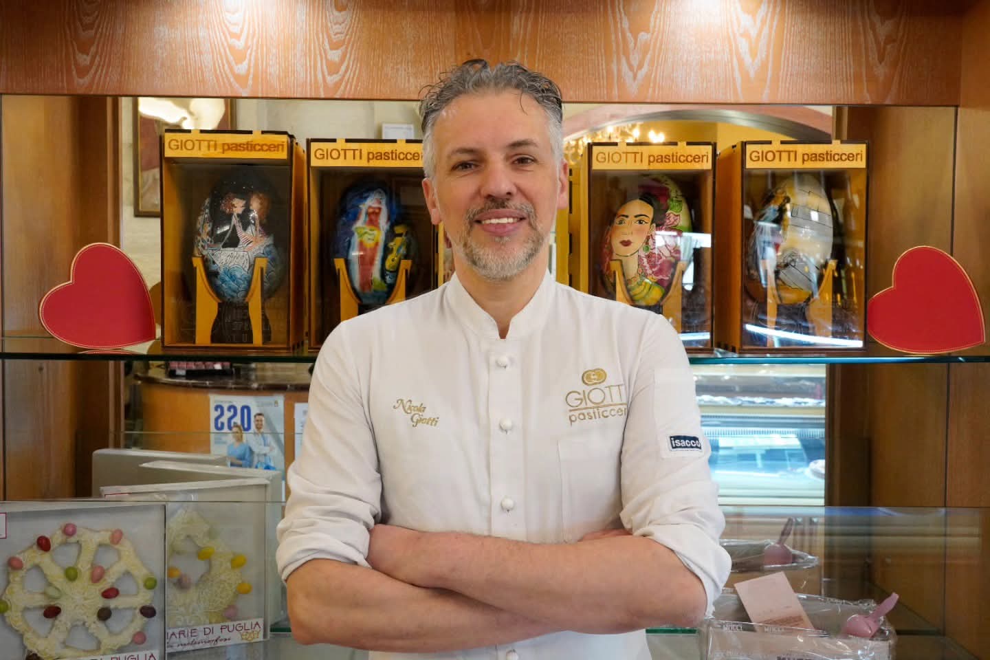 ll panettone rosone di Nicola Giotti: un omaggio alla cattedrale di Giovinazzo