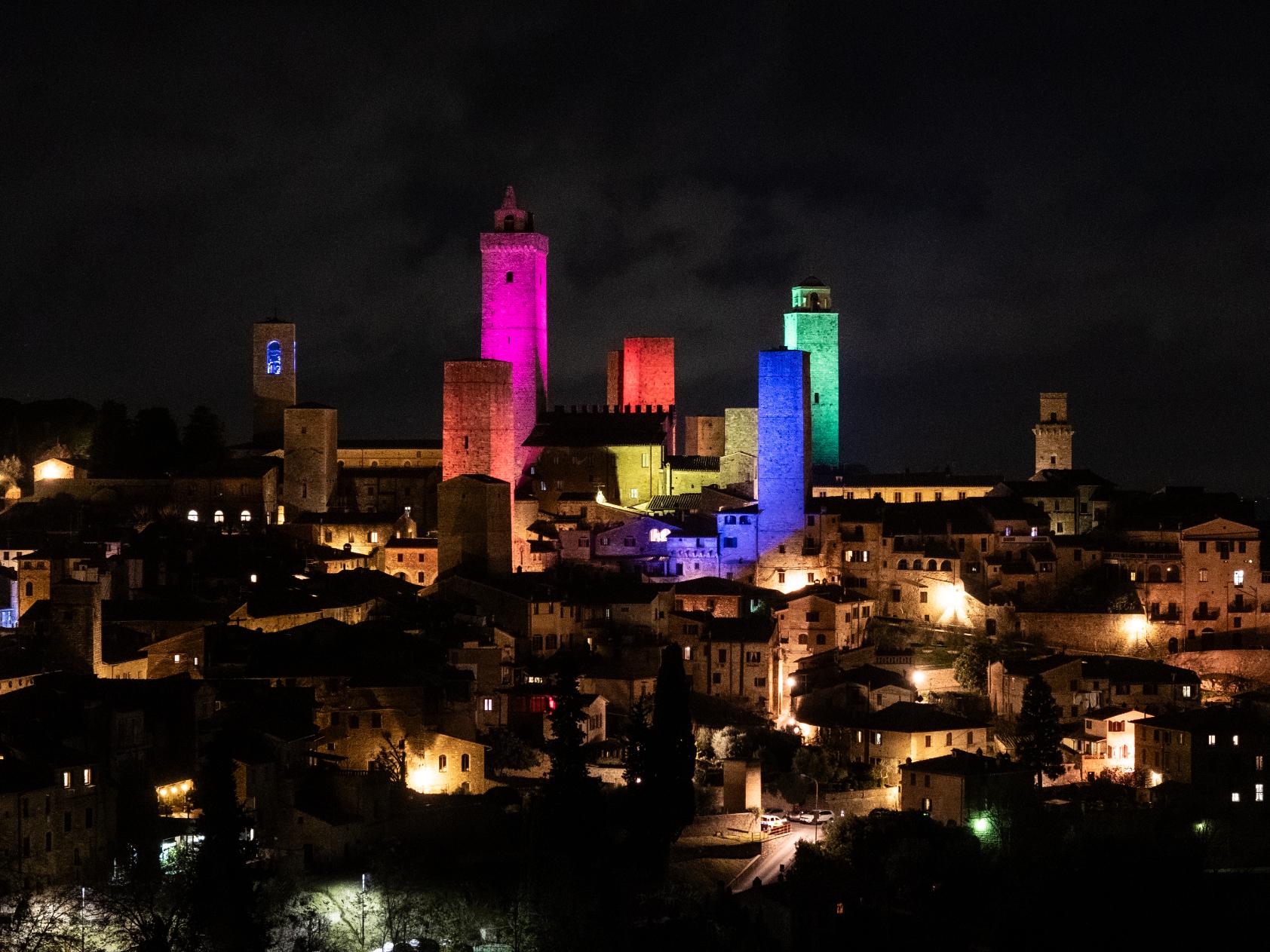 “Accade d’Inverno”: San Gimignano accende la magia del Natale