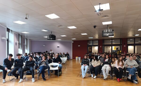 ”La droga tra giovani e le mafie” il tema della terza conferenza della 20sima edizione del Progetto Educativo Antimafia, promosso dal Centro Pio La Torre