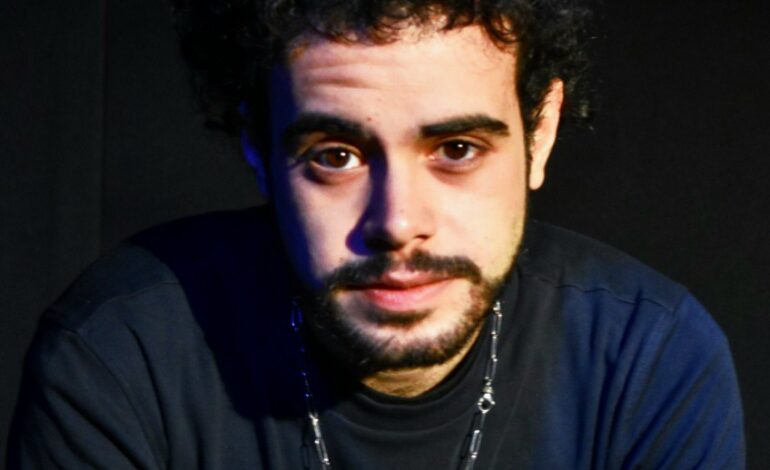 C’era una volta il buio: lo spettacolo di Giuseppe Castelli ai Biscottari