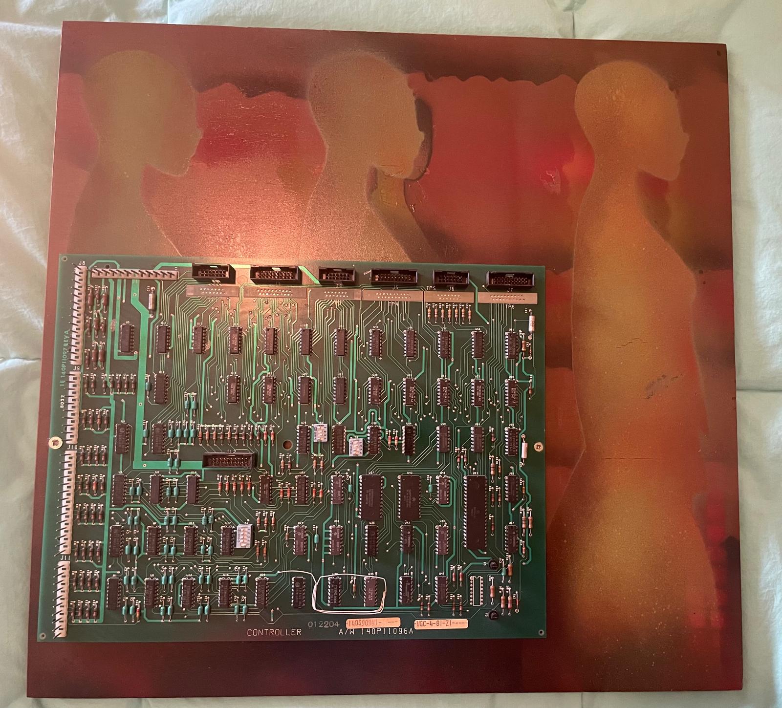 “Chi programma chi?”: l’opera profetica di Ruffo Caselli che nel 1969 anticipò il dilemma dell’intelligenza artificiale