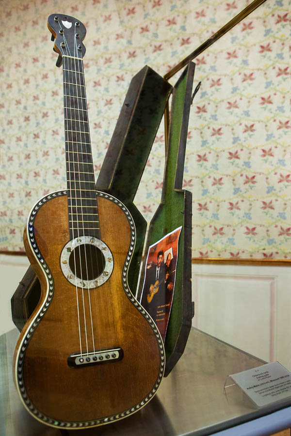 LA CHITARRA OTTOCENTESCA IN MOSTRA A CREMONA MUSICA EXPO & FESTIVAL 2026