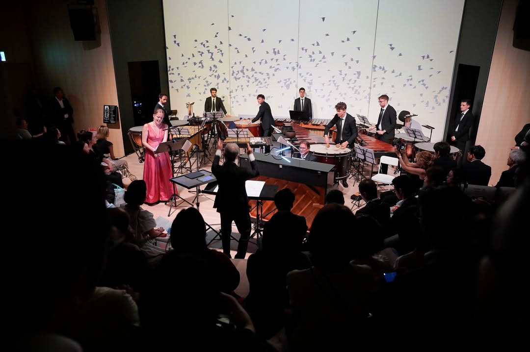 “Il suono del calore”. A Bolzano la prima europea dell’opera che fonde musica, ingegneria e produzione industriale