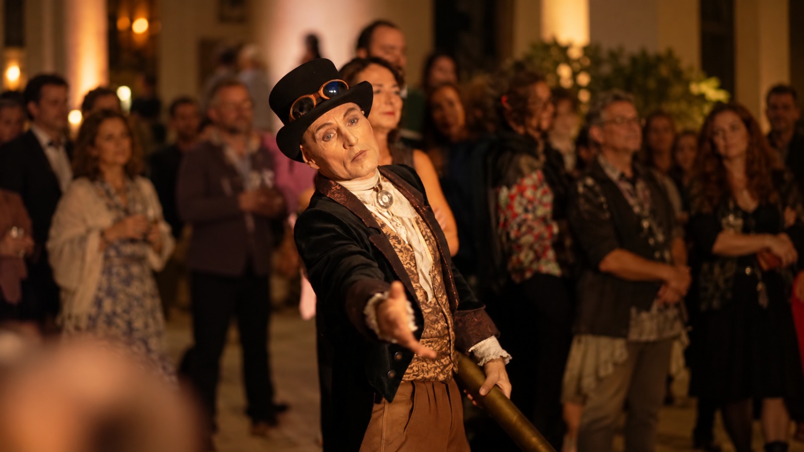 “Voci della Città”: quando il Teatro del Fuoco® trasforma Palazzo Branciforte in un porto di anime sospese